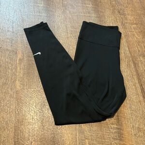 black nike dri-fit leggings - size small